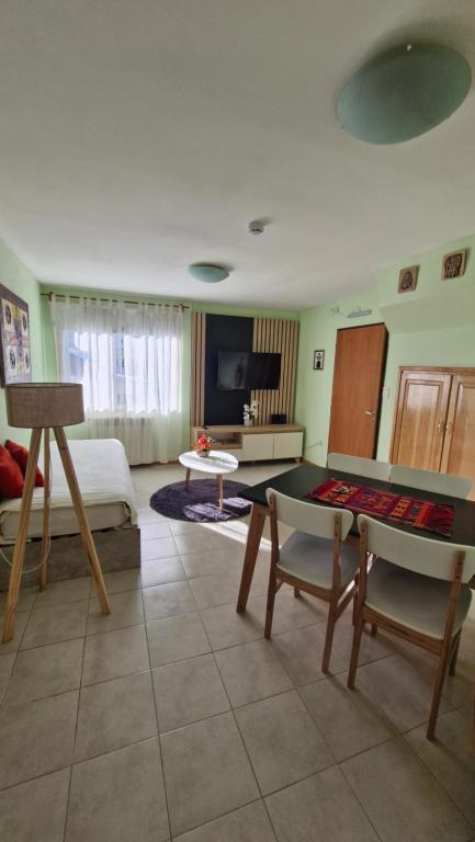 Jauke Departamentos 2 - 3