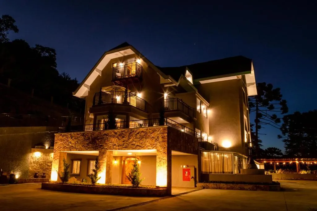 Champet Boutique Hotel，位于坎波斯杜若尔当的酒店