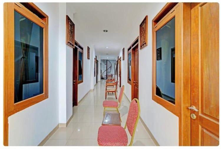 Wisma Rina Rini – Tegalega Pusat Kota Bandung Wisma Rina Rini – Tegalega Pusat Kota Bandung