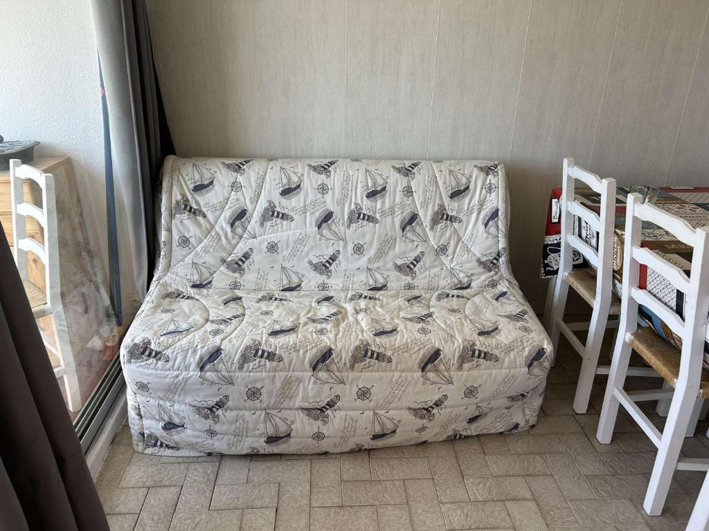 Appartement 2 pièces au Grau-du-Roi avec piscine et parking - FR-1-250-304 - 3