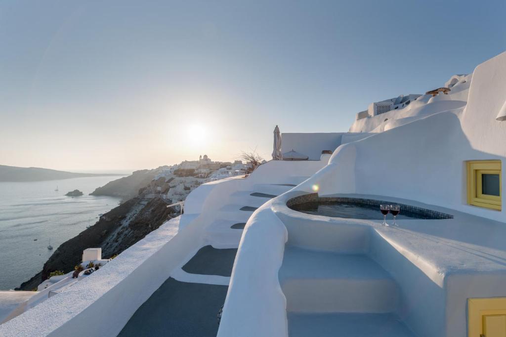 아네모밀로스 호텔 (Anemomilos Hotel)