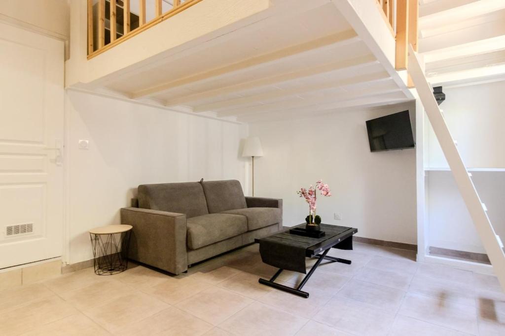 Juan-les-Pins studio avec mezzanine proche plages - 3