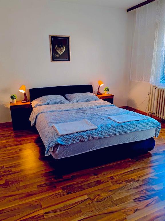 El&Ma Apartment - 3 bedroom apartment with balcony close to Sarajevo City Center, Sunnyland - free parking, Sarajevo