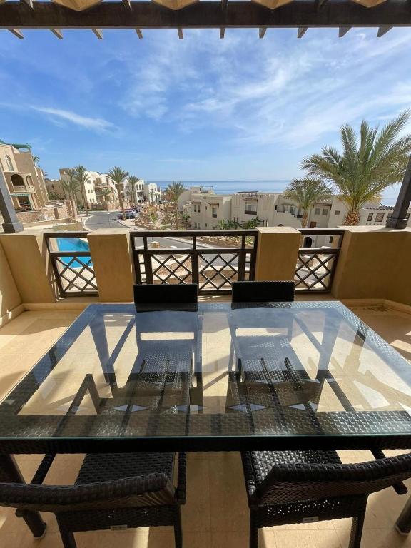 Seaview Apartment in Azzurra Sahl Hasheesh 2 bedrooms, Hurghada