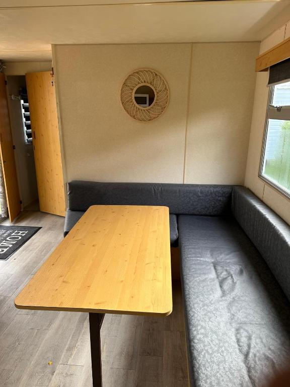 Mobil-home à quelques mètres du lac d'Aiguebelette - 5