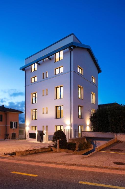 Lugano Suite Modern Concept 5, Viganello