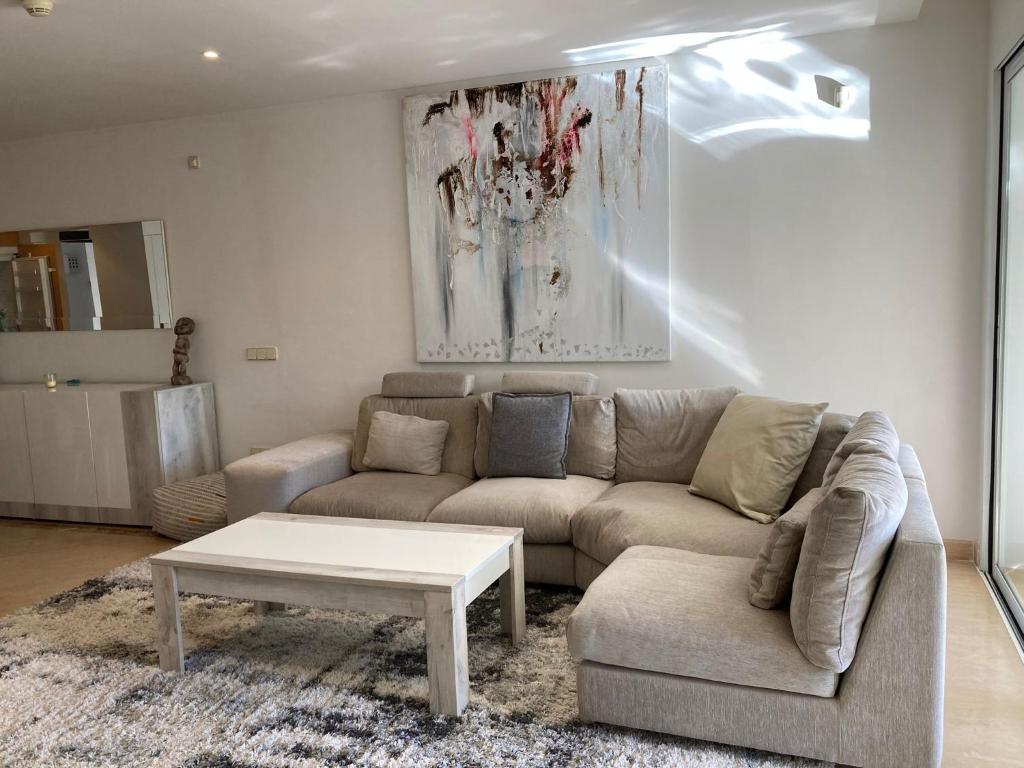 Suite F down Incosol Rio Real Marbella - 2