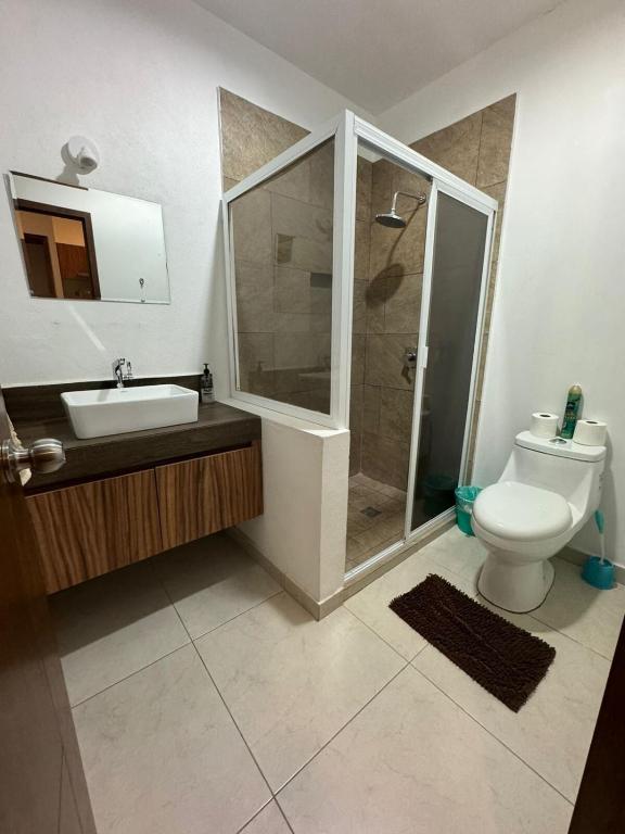 Cambria Versalles by Tovigo Rentals - 5