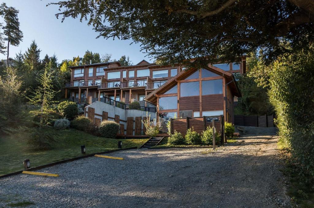 Atardeceres del Lago - Alojamientos con Vista al Lago Villa La Angostura - 4