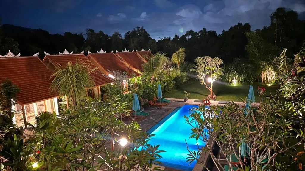 Teluk Menjangan Bali，位于Pulau Menjangan的酒店