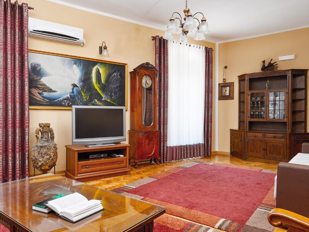 Apartment Palata Bizanti