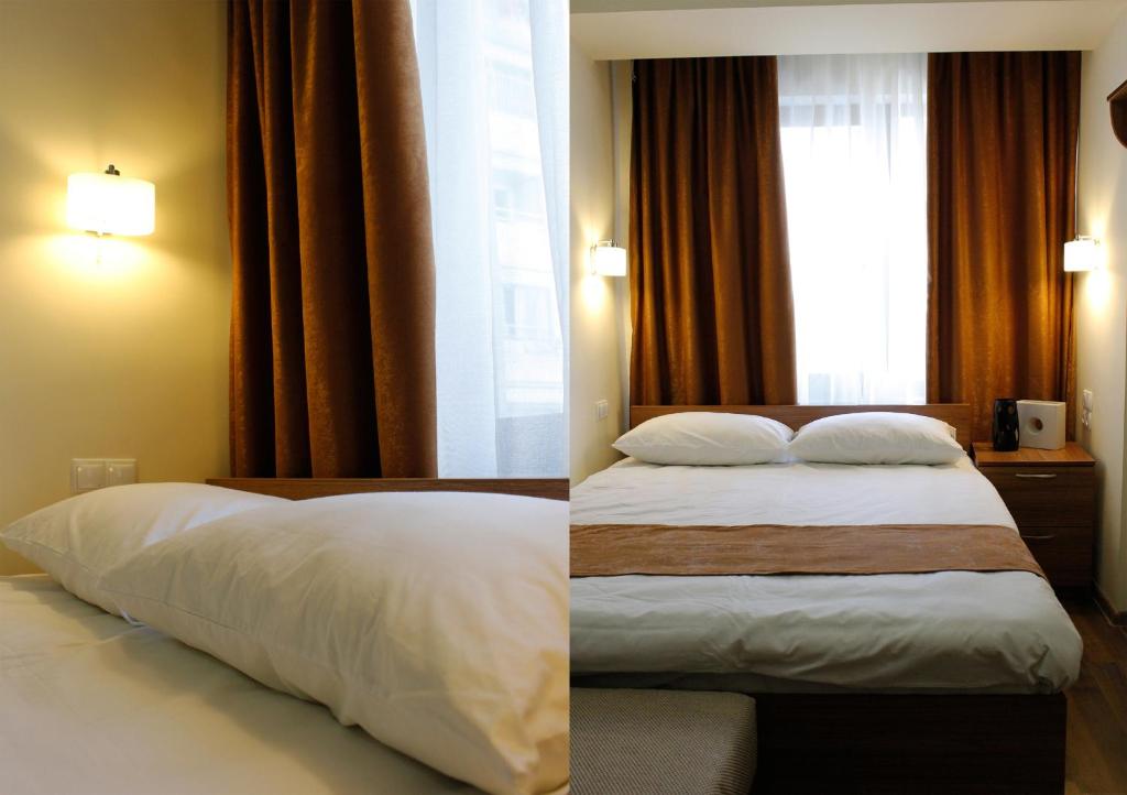 Double Room with External Private Bathroom