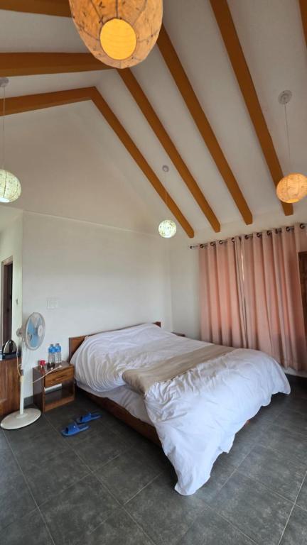 Jungle Nirvana Retreat, Meghauli