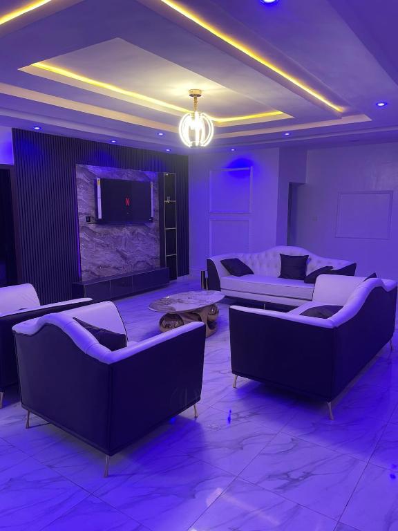 Home for elite, Lagos