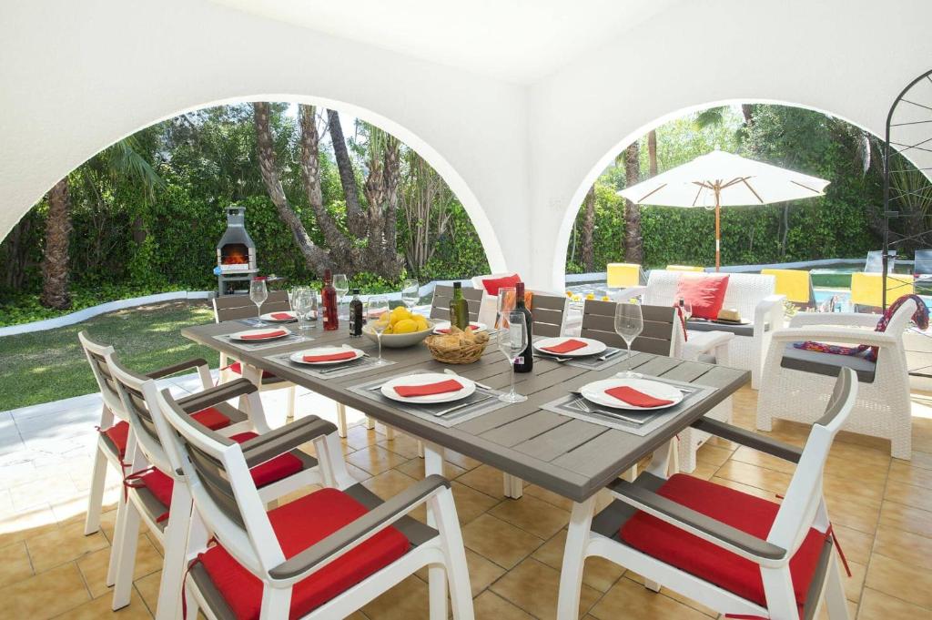 Villa Alcudia Beach by Villa Plus - 4