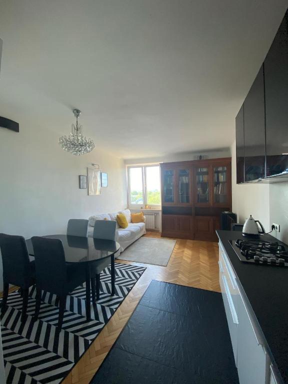 Appartement dans le centre avec une vue imprenable, Warsaw