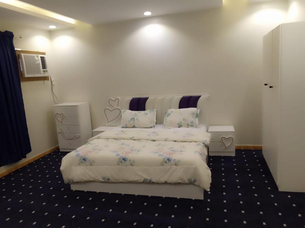 اجنحة جوار الطيبة, Medína