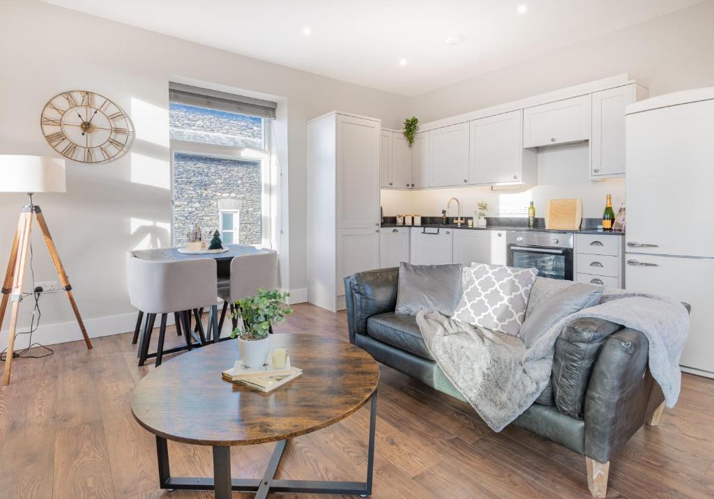 The Cosy Loft, pet friendly in Windermere photo 2