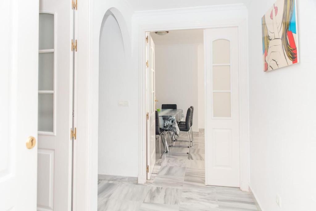 Modern & Bright family apartment, Torrequebrada - 3