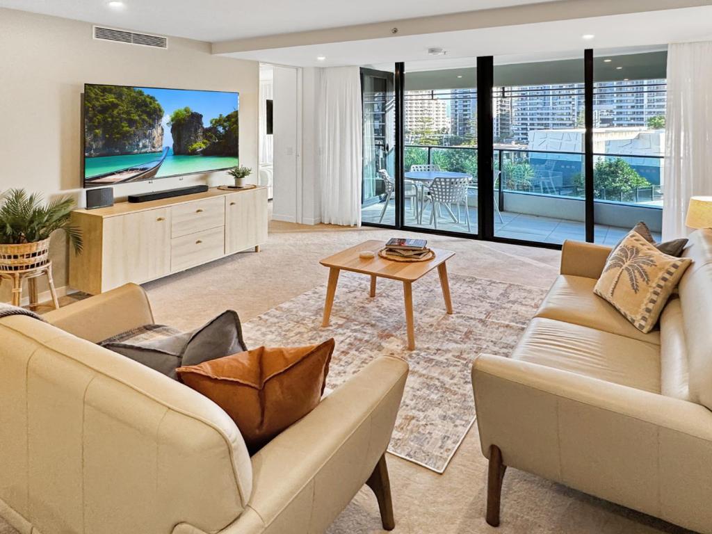 Broadbeach Elegance Oracle Tower 1 level 5, Gold Coast