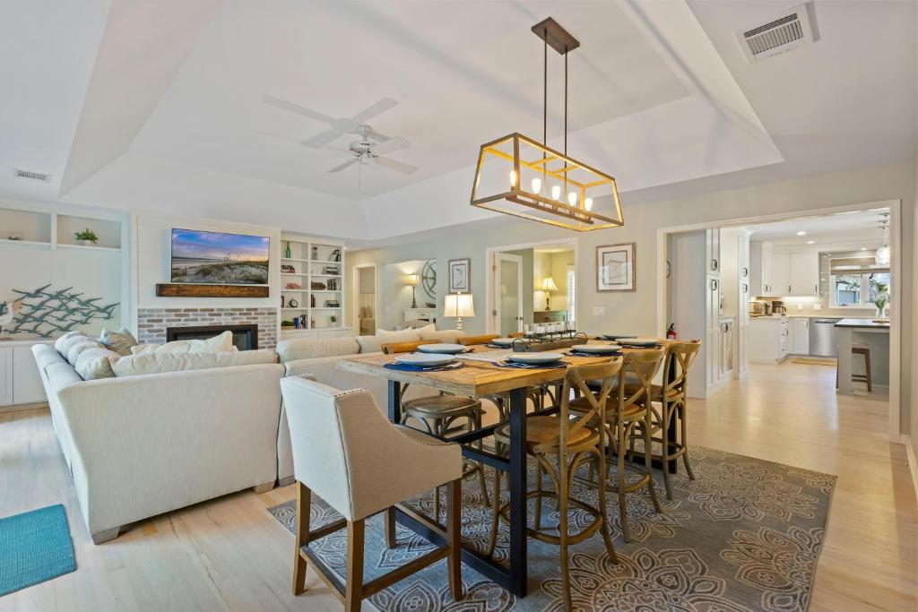 29 Heath Drive, Hilton Head Island