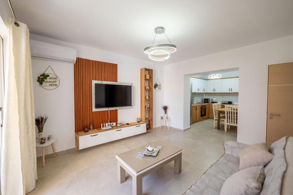 Iseris Apartment, Sarandë