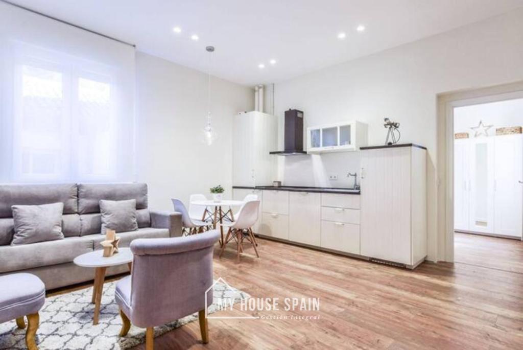 MyHouseSpain - Estrena apartamento en el centro de Madrid - Atocha - 2