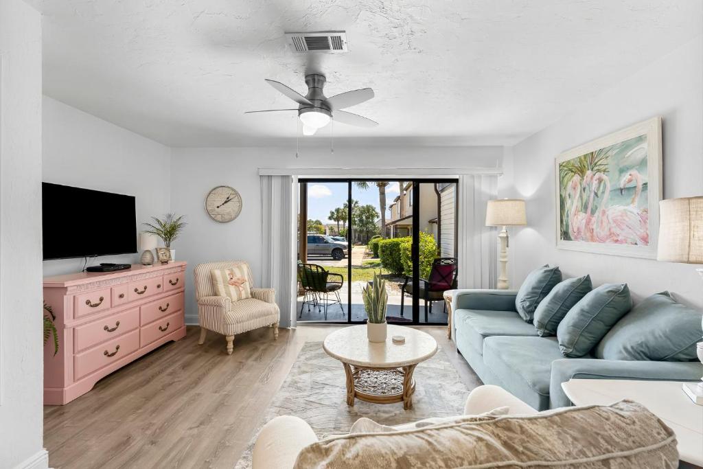 Portside Resort AA1 by Nautical Properties Vacation Rentals, Panama City Beach