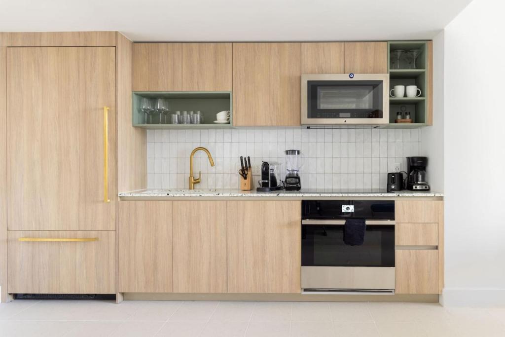 2409 Apt in Downtown Miami with Gym and in front of Kaseya Center, Miami