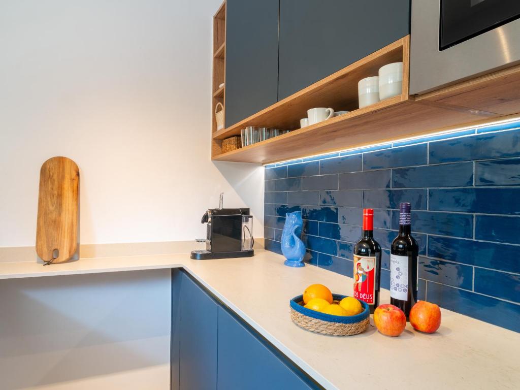 Casa Blava Beach House - 5