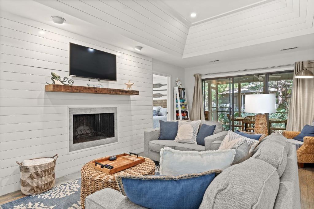 1071 Sparrow Pond Cottage by Akers Ellis Rentals, Kiawah Island