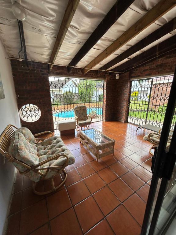 Nethezeka guest house, Empangeni