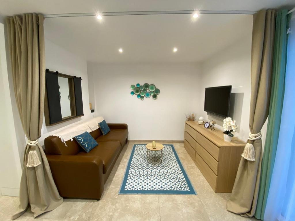 Balneo Clim Terrasse et Parking Relaxation Guarantie - 1