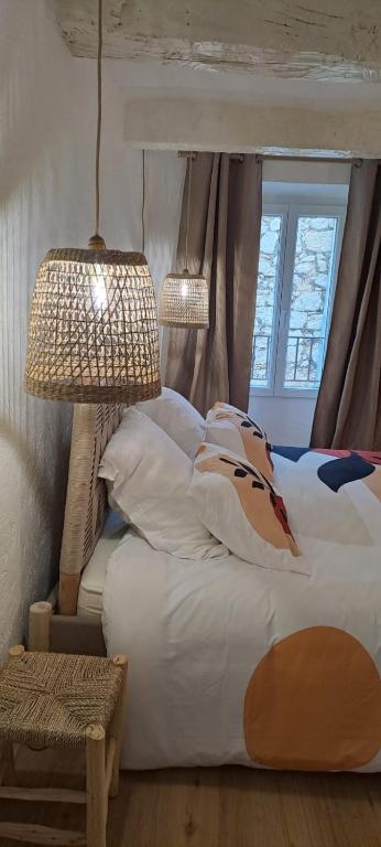 Charmant appartement au coeur du village avec vue mer - 4