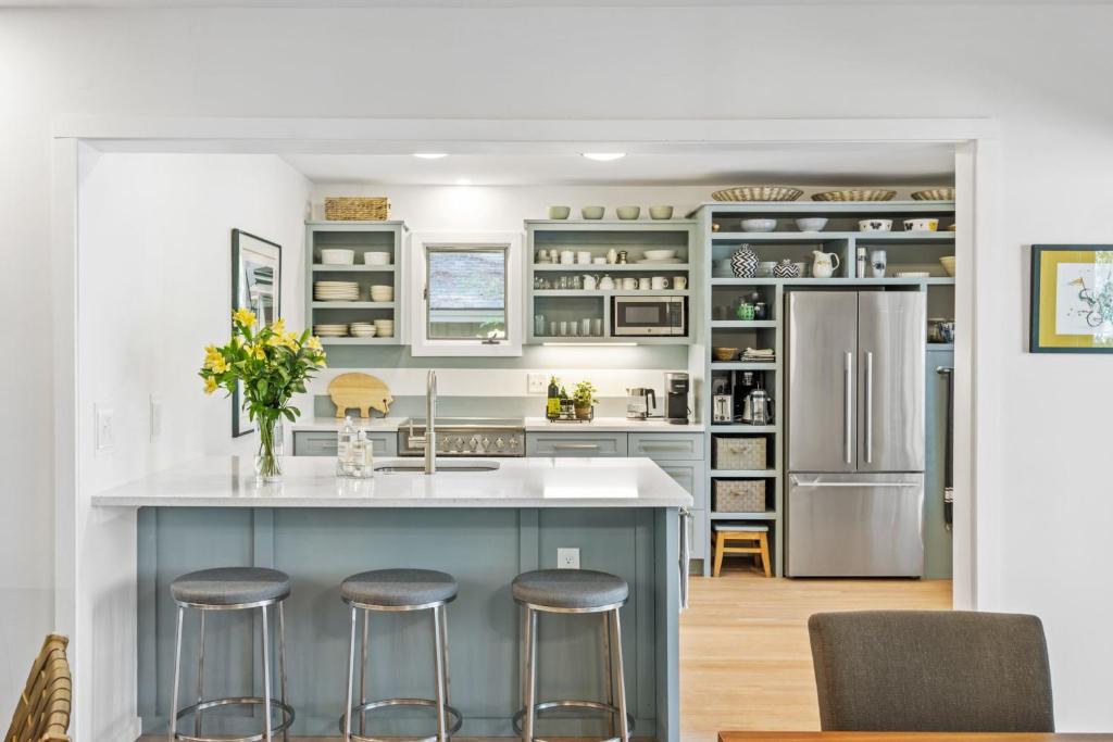 27 Inlet Cove Cottage by Akers Ellis Rentals, Kiawah Island