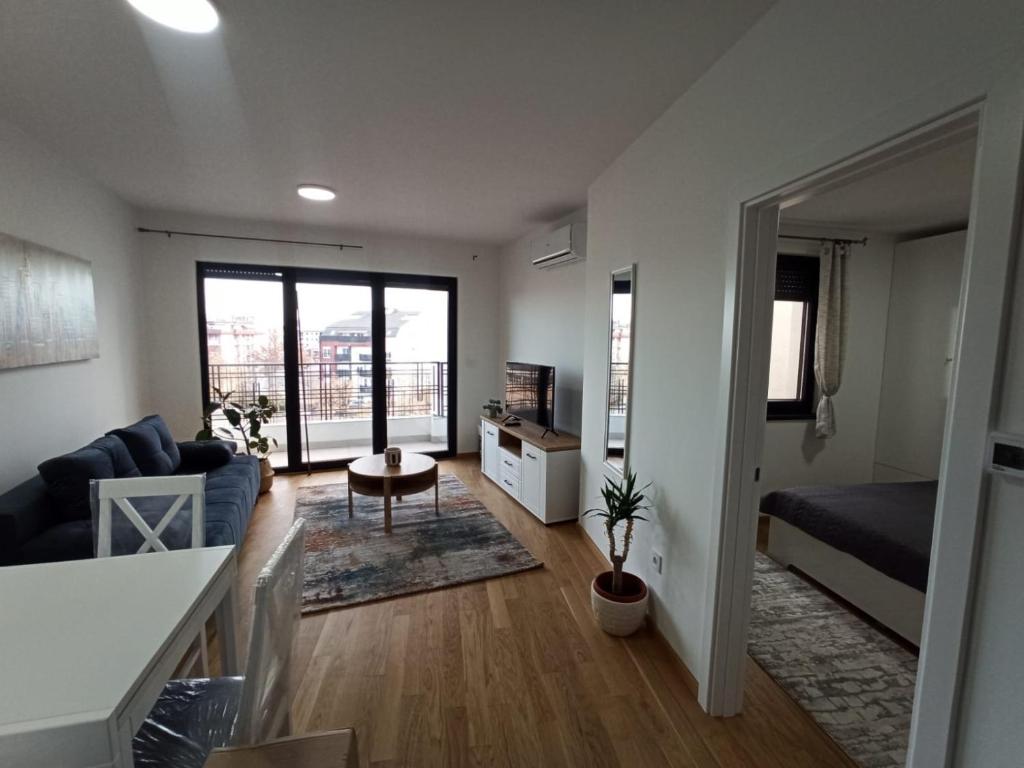 Apartman V Kragujevac, Kragujevac