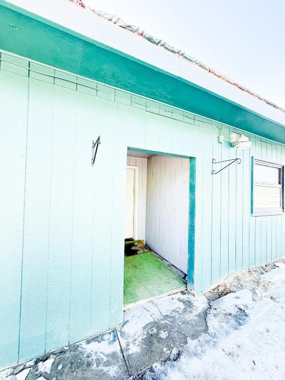 Draft House & Lodge, Delta Junction