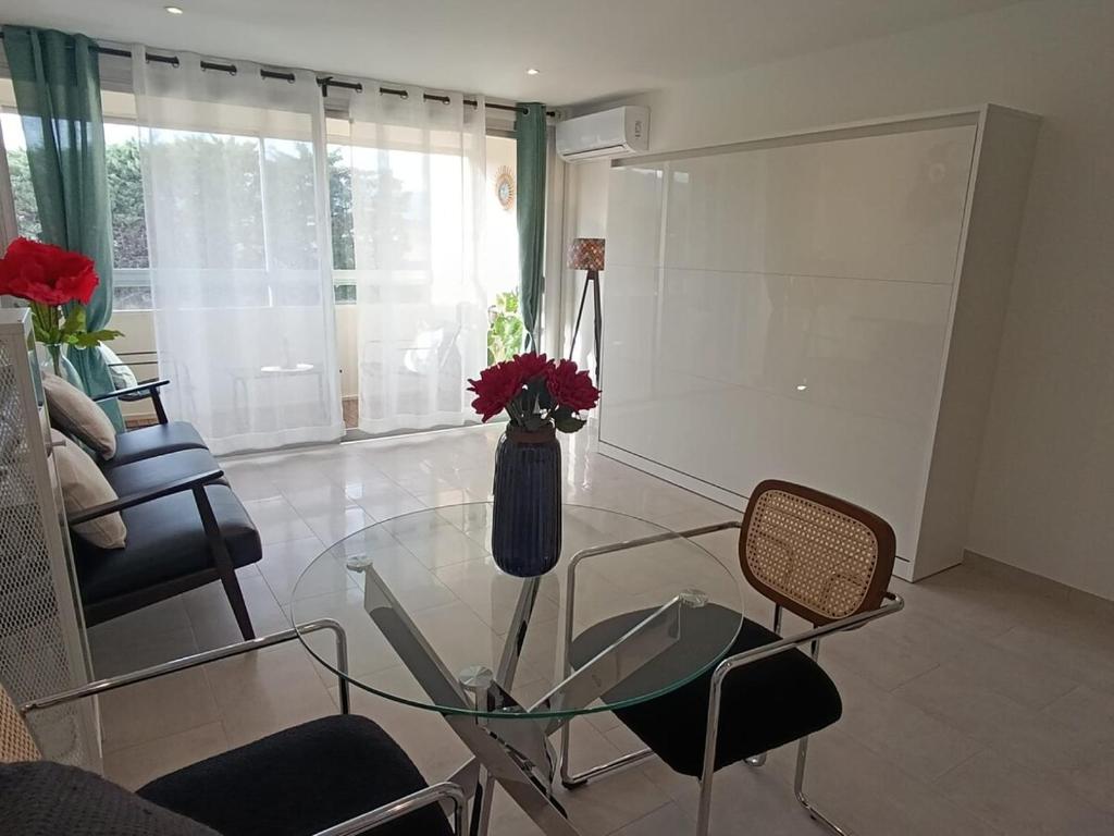Studio avec terrasse dans résidence en face de la mer et Parking privatif- CANNES MIDI - 5