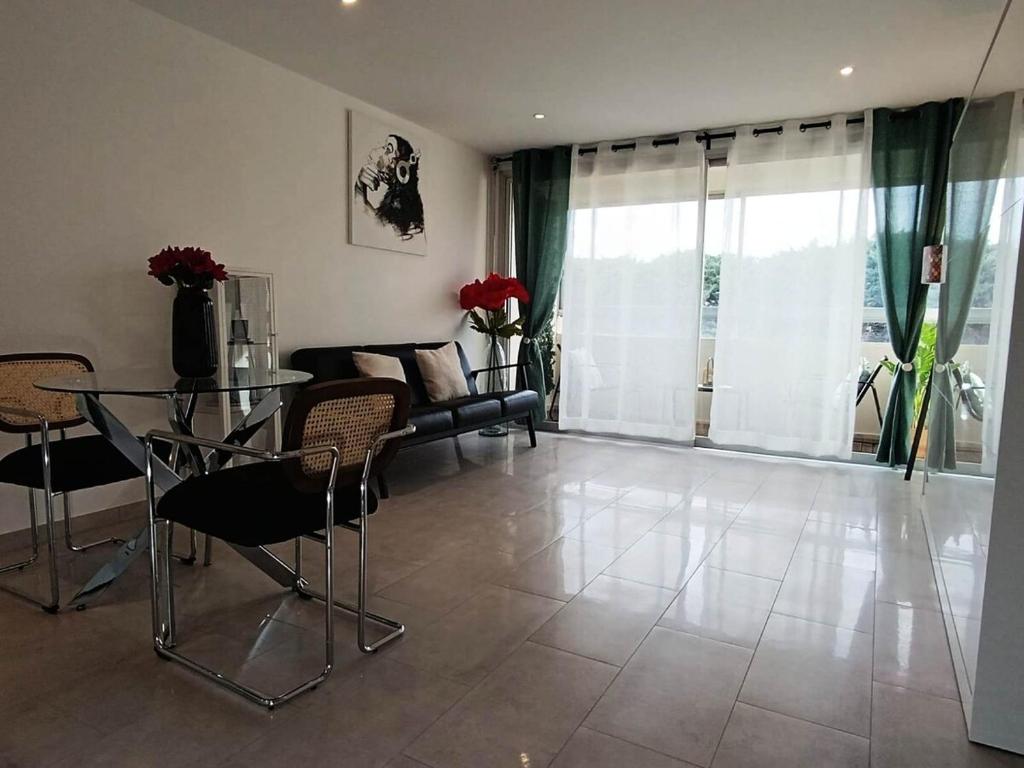Studio avec terrasse dans résidence en face de la mer et Parking privatif- CANNES MIDI - 3