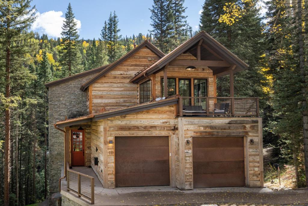 Mountain Modern Rustic by Exceptional Stays, Telluride