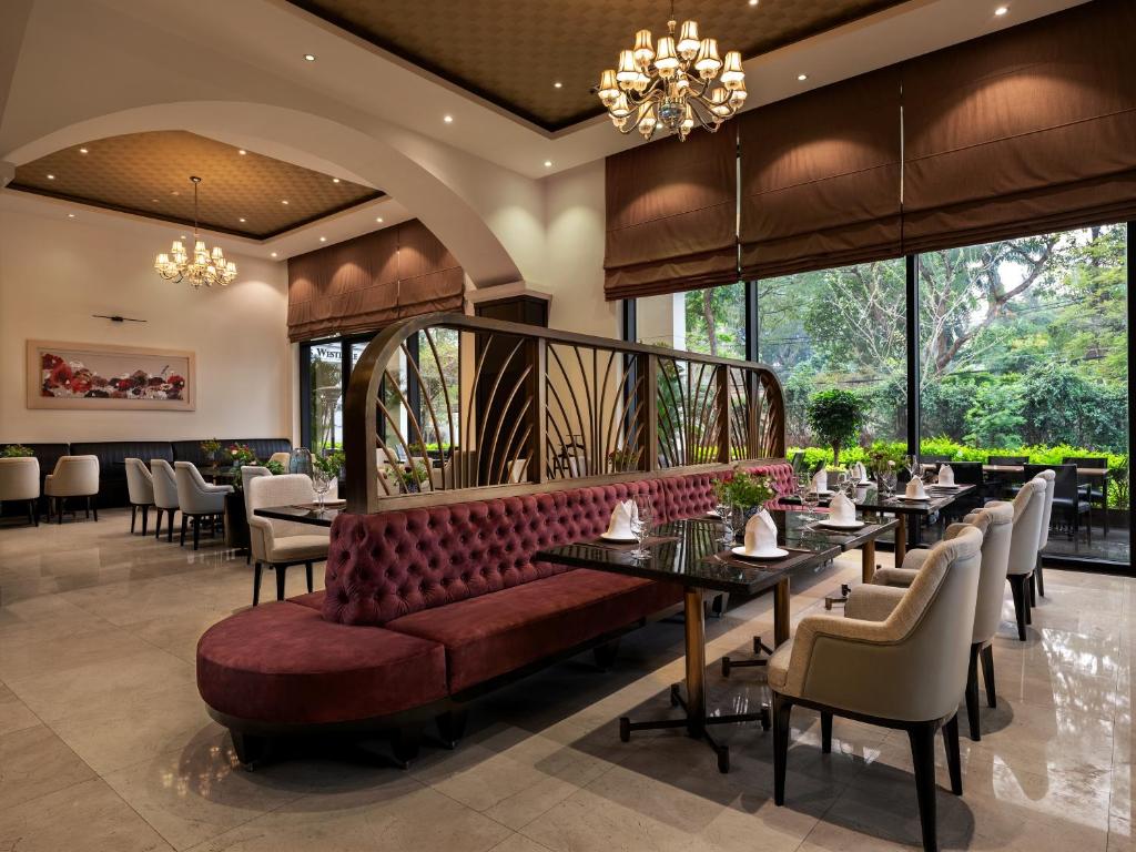 Elegant Suites Hồ Tây