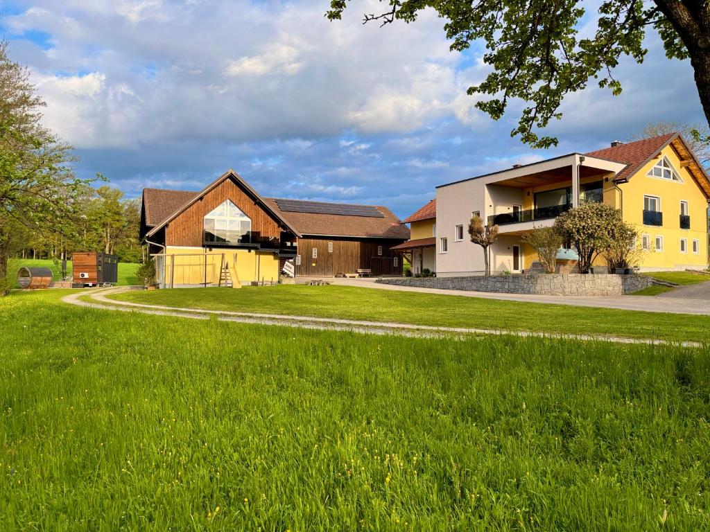 Pötti Studios, Zupfing