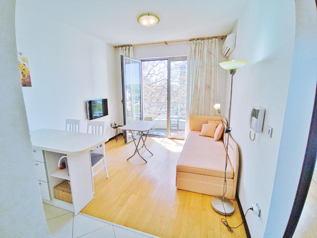 Cozy 1BD apartment 7min to beach - 2