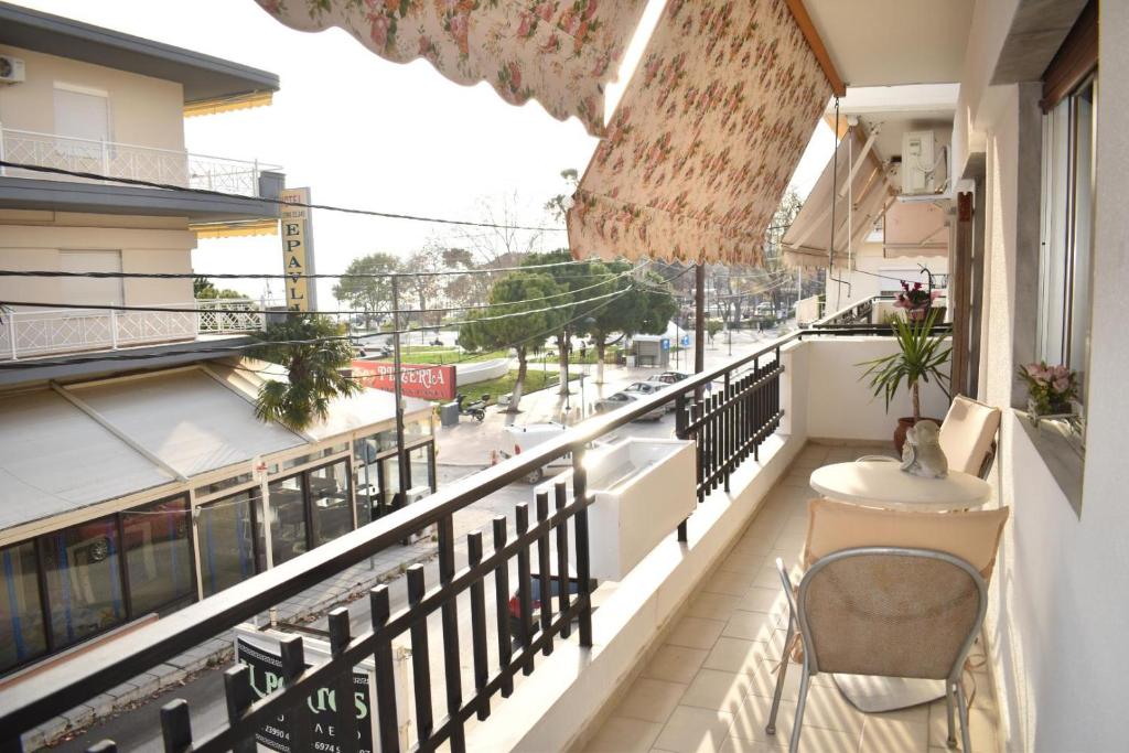 Sea View Central Apartment in Nea Kallikratia, Nea Kallikratia