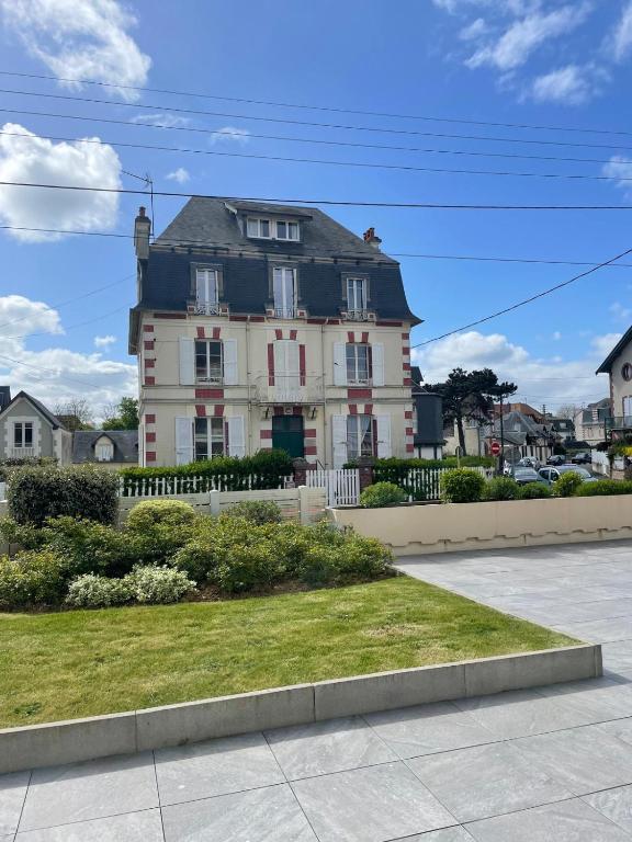 Appartement à 2 pas de la mer et du casino - 1