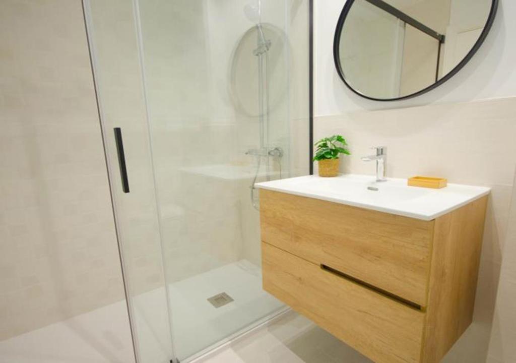 Alambra del Sol - Coastal Retreat by the Beach - 4