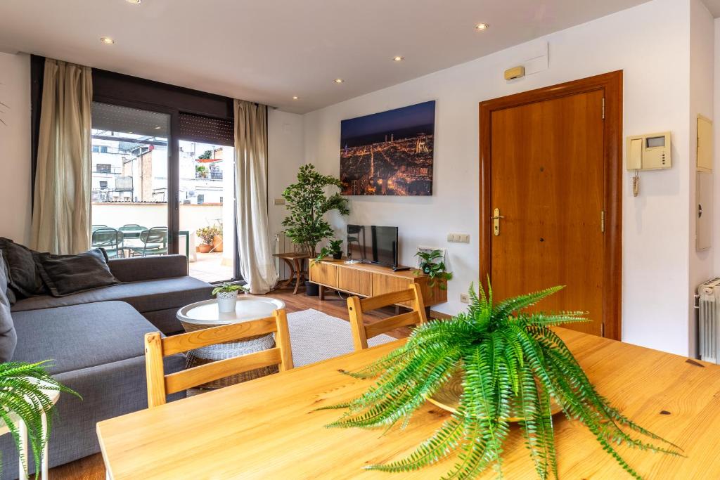 Céntrico apartamento con terraza - 4