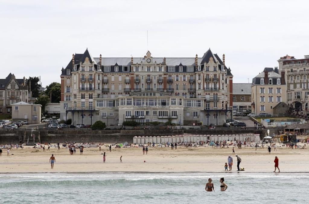 Studio lumineux avec terrasse à 200 m de la plage - 5
