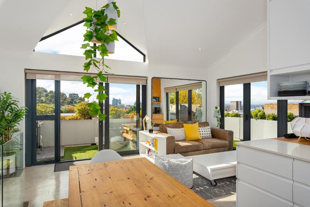 Burnside 303, Kapské Město