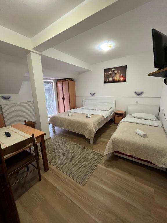 Hotel Lovac - 4